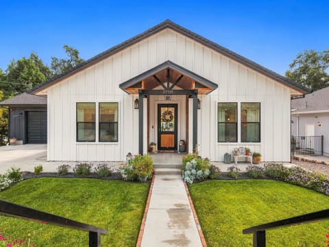 Photograph 73 of 22309 Adobe Rd
